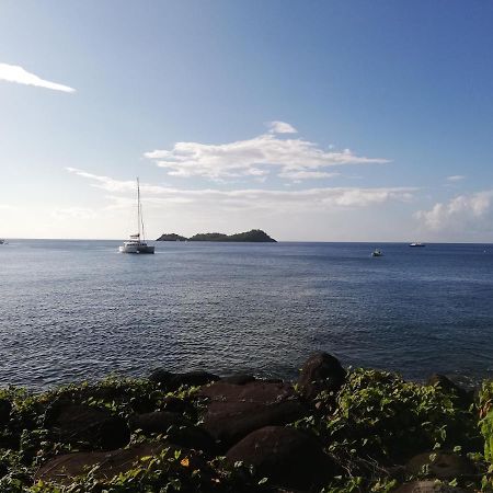 Appartement Avec Vue Sur Mer Bouillante Eksteriør billede