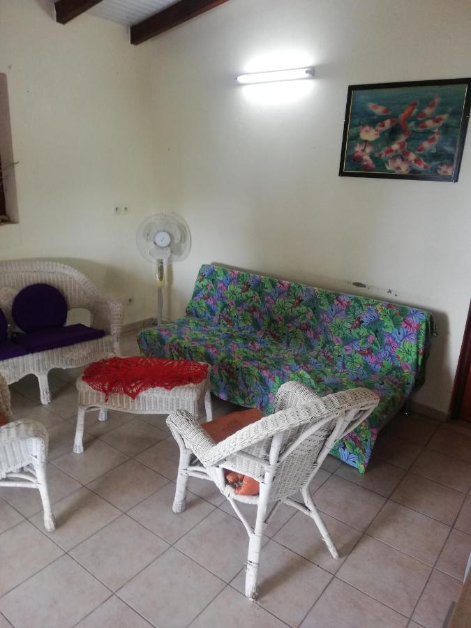 Appartement Avec Vue Sur Mer Bouillante Eksteriør billede